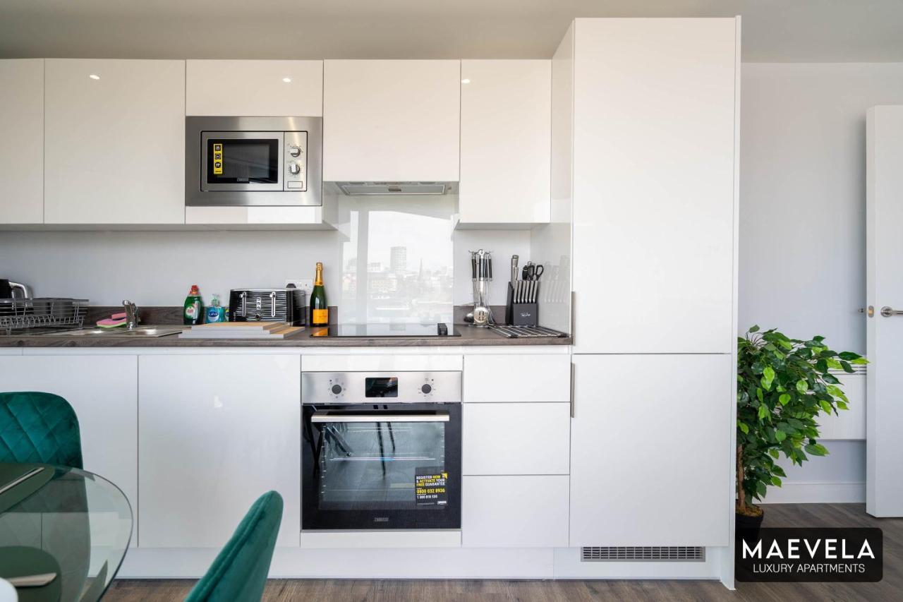 Maevela Apartments - Luxury Top Floor Penthouse - With Parking - 2 Bedroom New Build Apartment ✪ City Centre, Digbeth ✓ With Huge Patio Sliding Doors - City View - Rooftop Terrace - Ps4 & Smart Tv'S Бирмингем Экстерьер фото